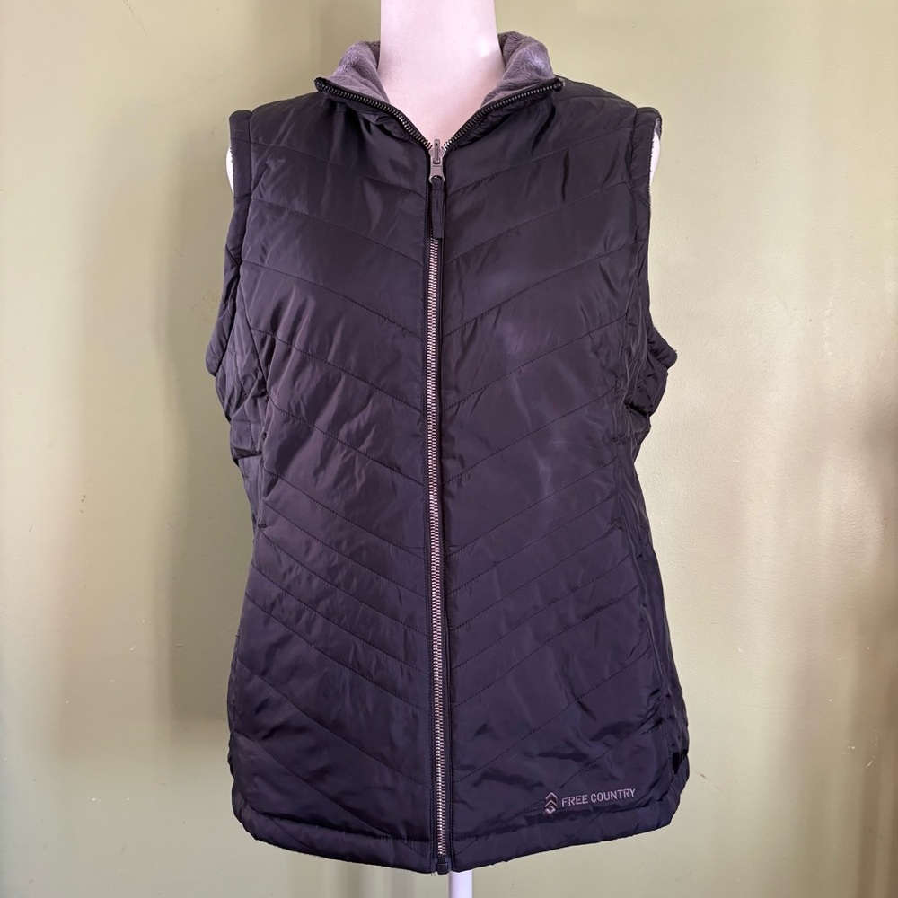 Black Reversible Vest